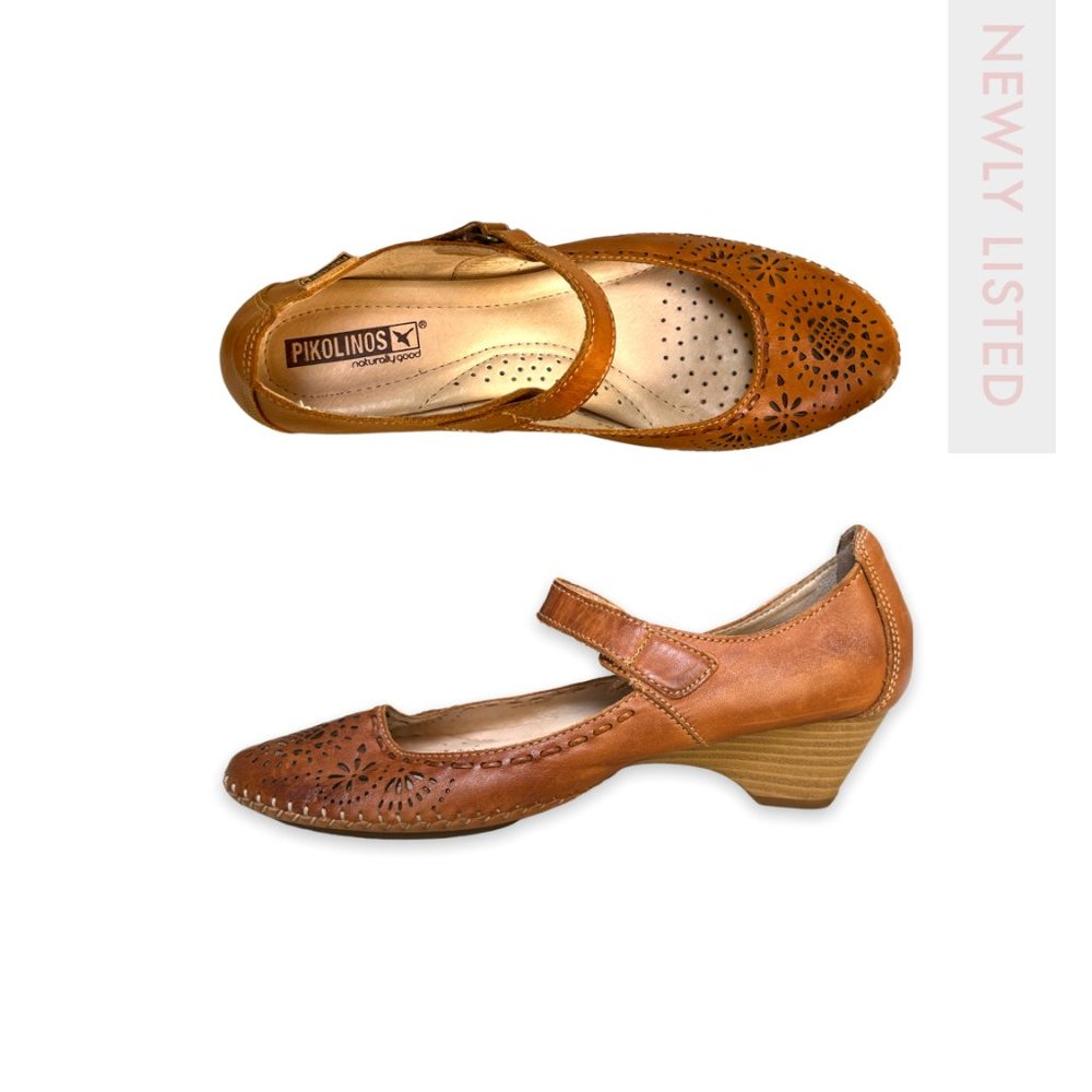 ✧ Pikolinos • Leather Mary Janes